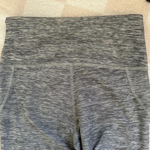 VS PINK leggings with mesh details - Picture 3 of 7